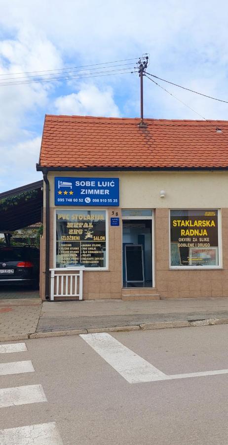 Ferienwohnung Soba Luic Zupanja Exterior foto